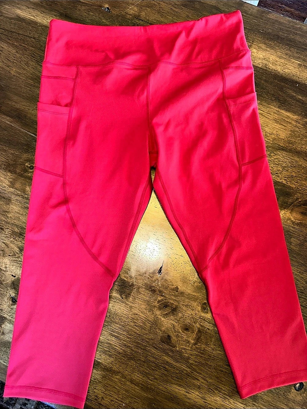 Zyia Active Light n Tight Hi-Rise Pocket Capri red 16-18